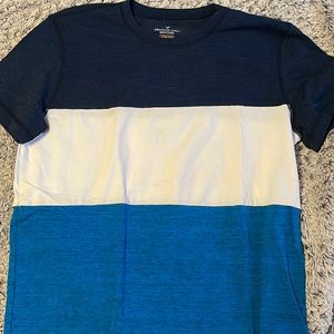 Blue medium active flex American Eagle shirt worn once